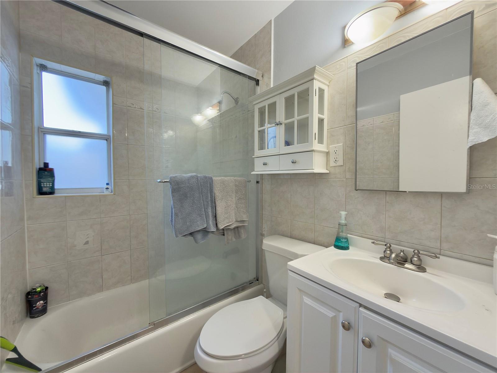 Image 25 of 53 For 433 86th Avenue N