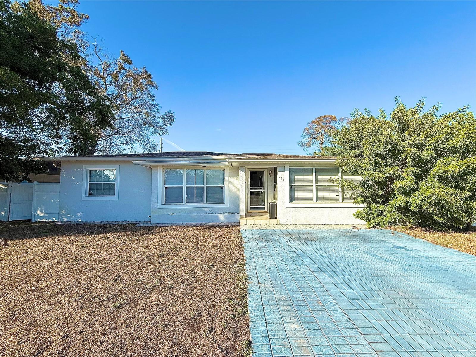 Image 4 of 53 For 433 86th Avenue N