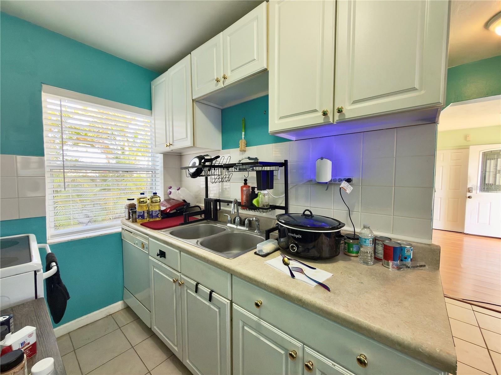 Image 43 of 53 For 433 86th Avenue N