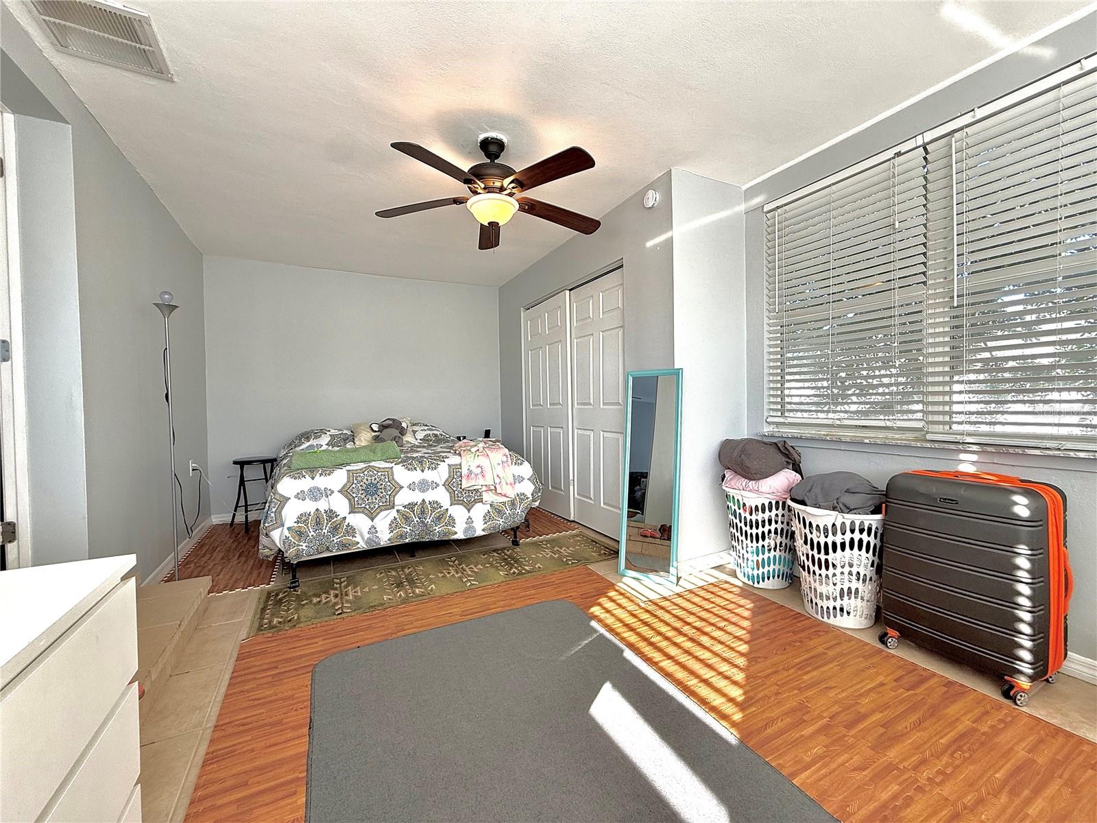 Image 9 of 53 For 433 86th Avenue N