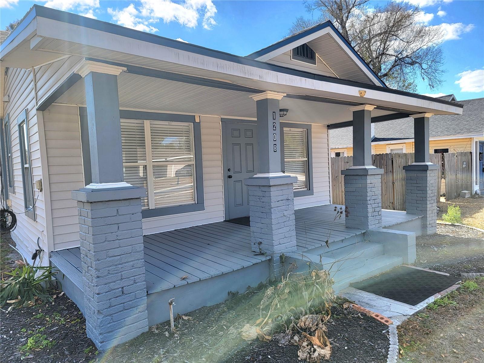 Image 2 of 22 For 1208 Josephine Street