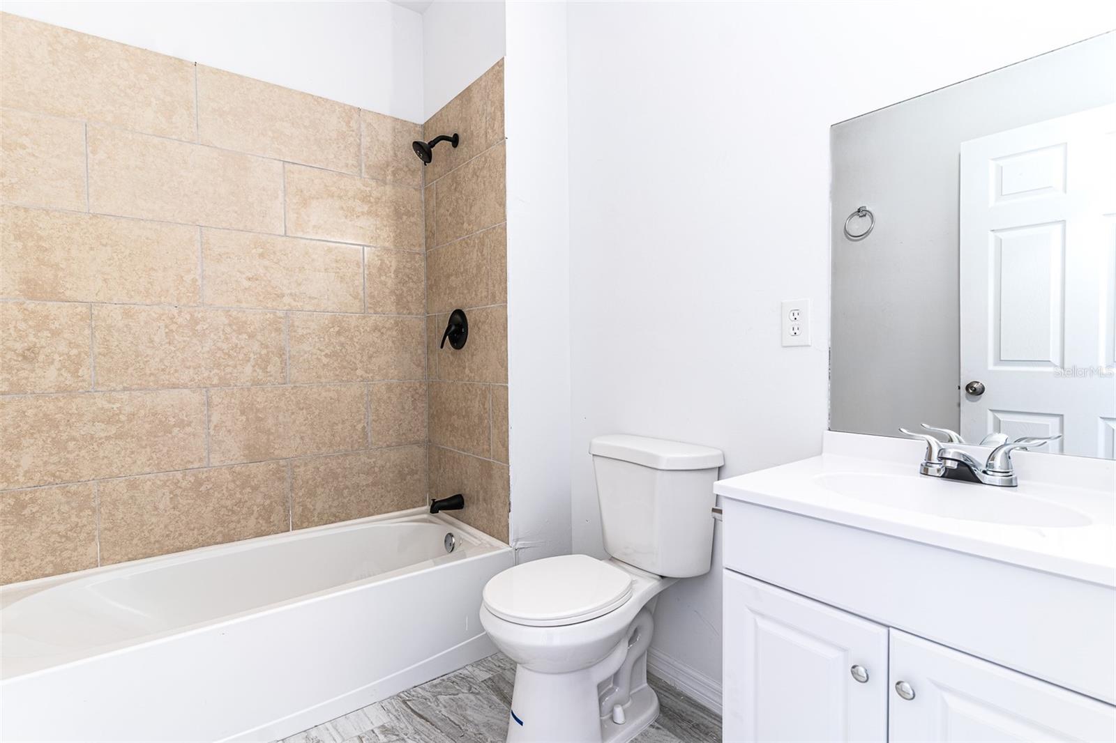 Image 9 of 19 For 1407 Bittersweet Street