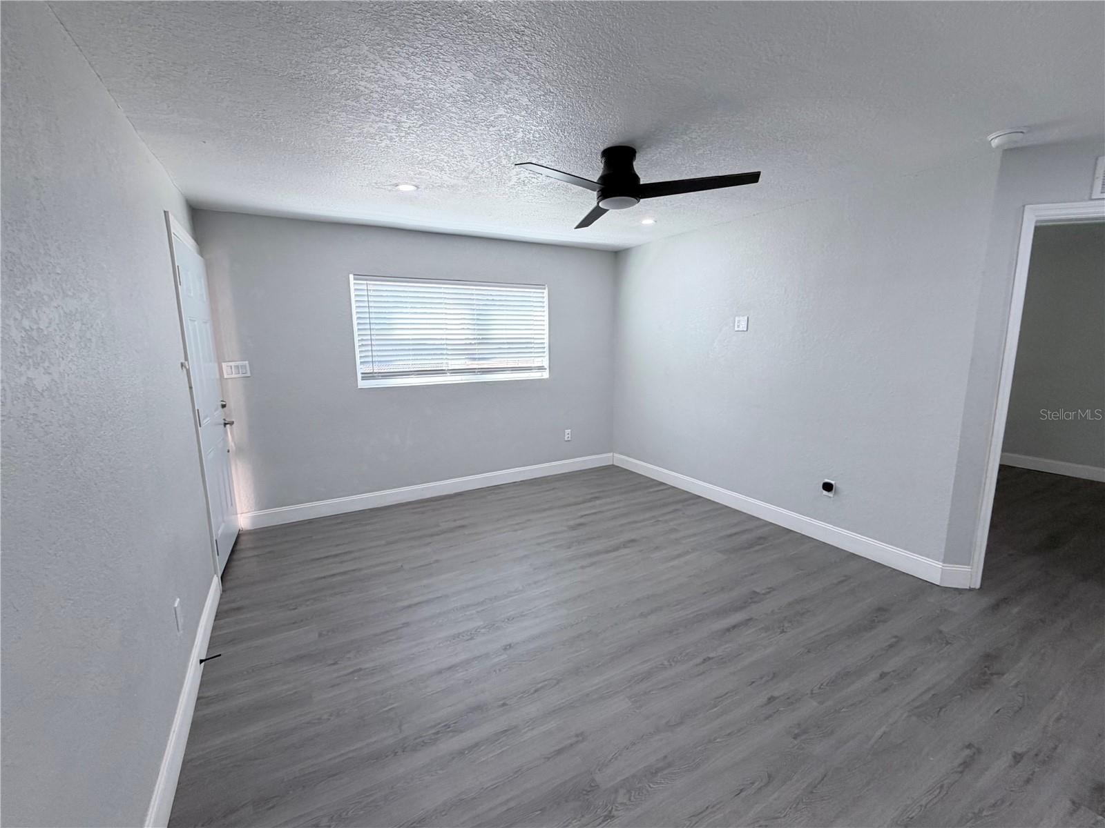 Image 13 of 13 For 1717 Bush Avenue