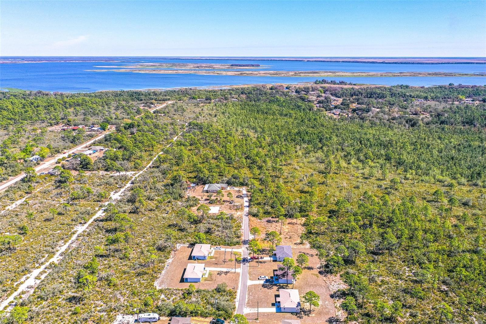 Image 14 of 17 For 1413 Bittersweet Street