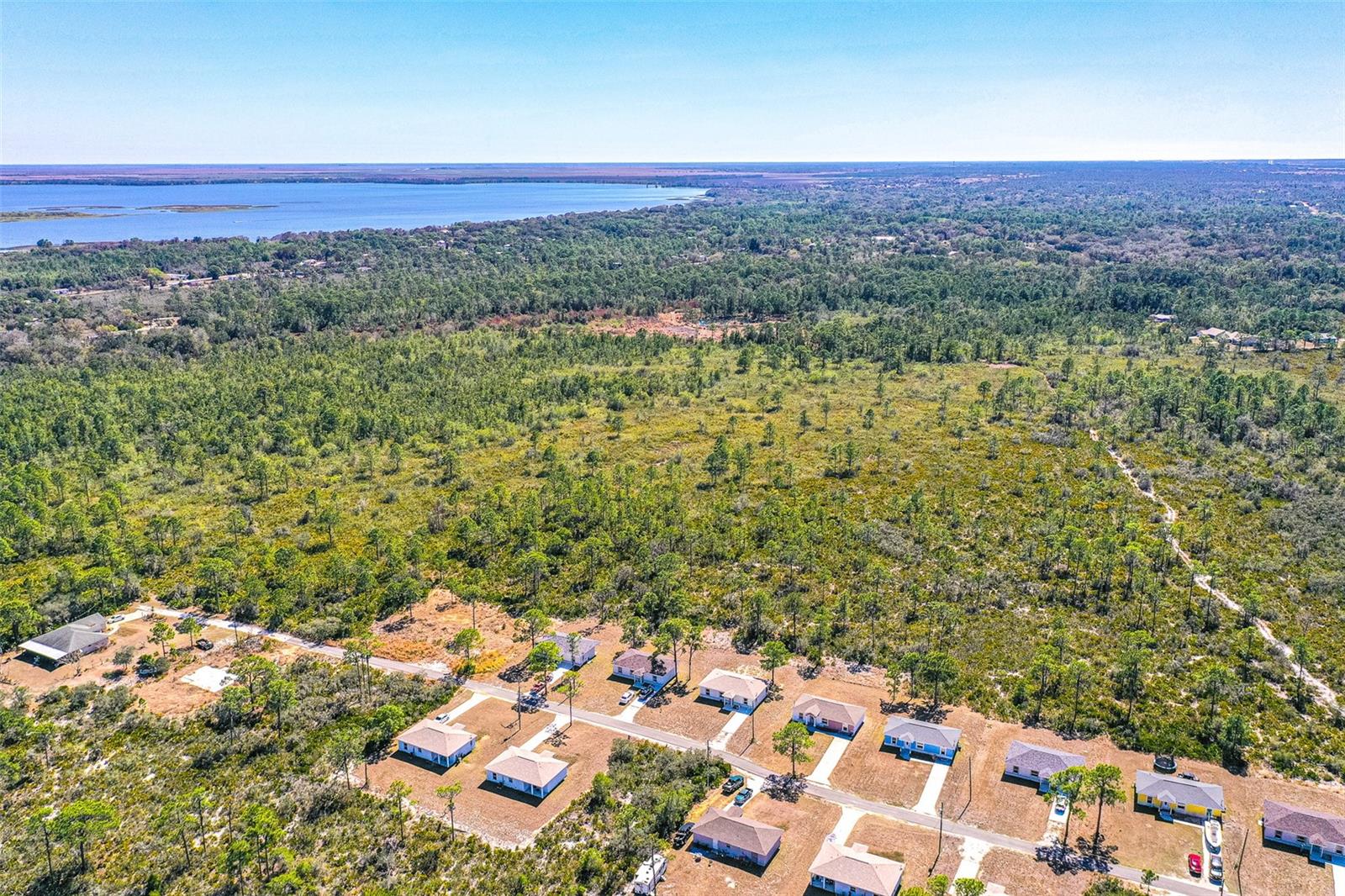 Image 15 of 17 For 1413 Bittersweet Street