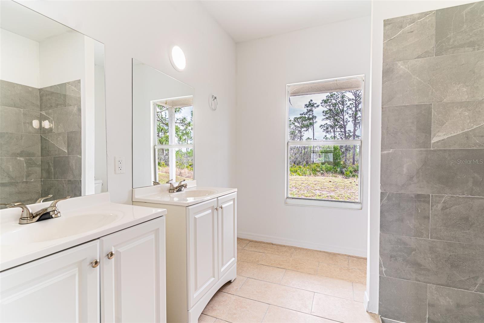 Image 9 of 22 For 1417 Bittersweet Street