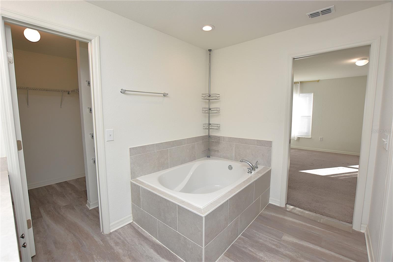 Image 31 of 59 For 1249 Pintail Place