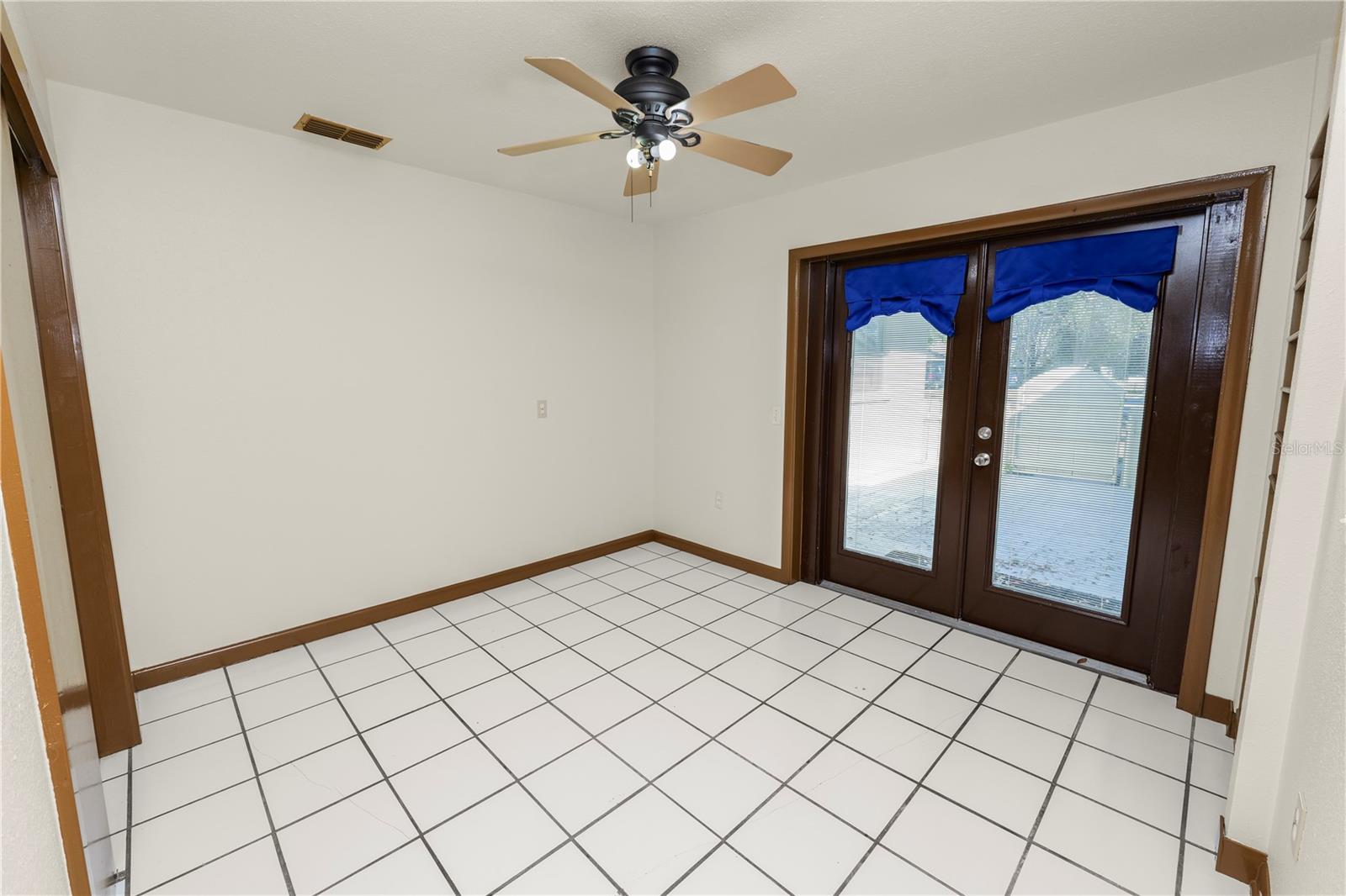 Image 10 of 50 For 3040 Dove Lane