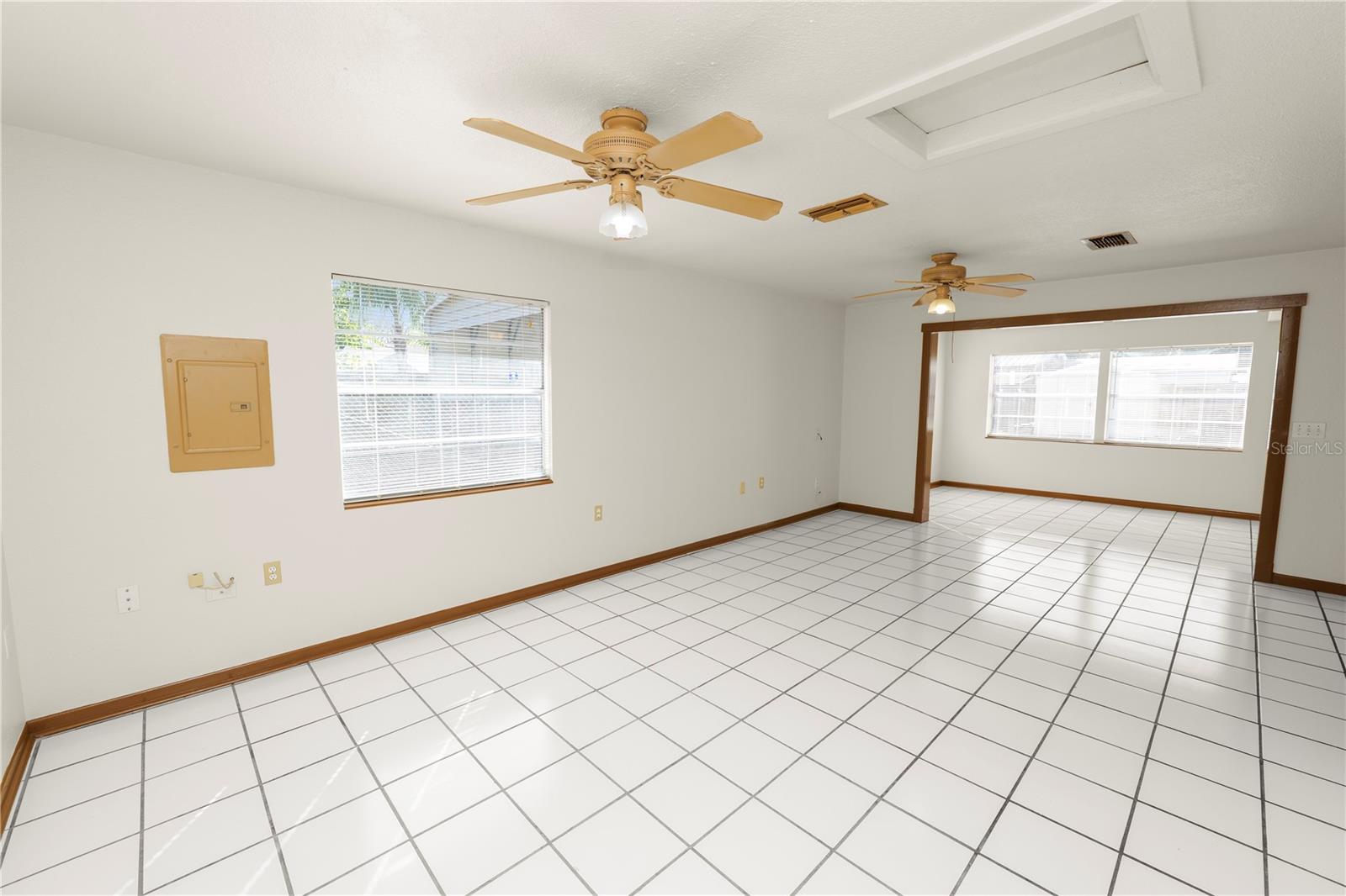 Image 22 of 50 For 3040 Dove Lane