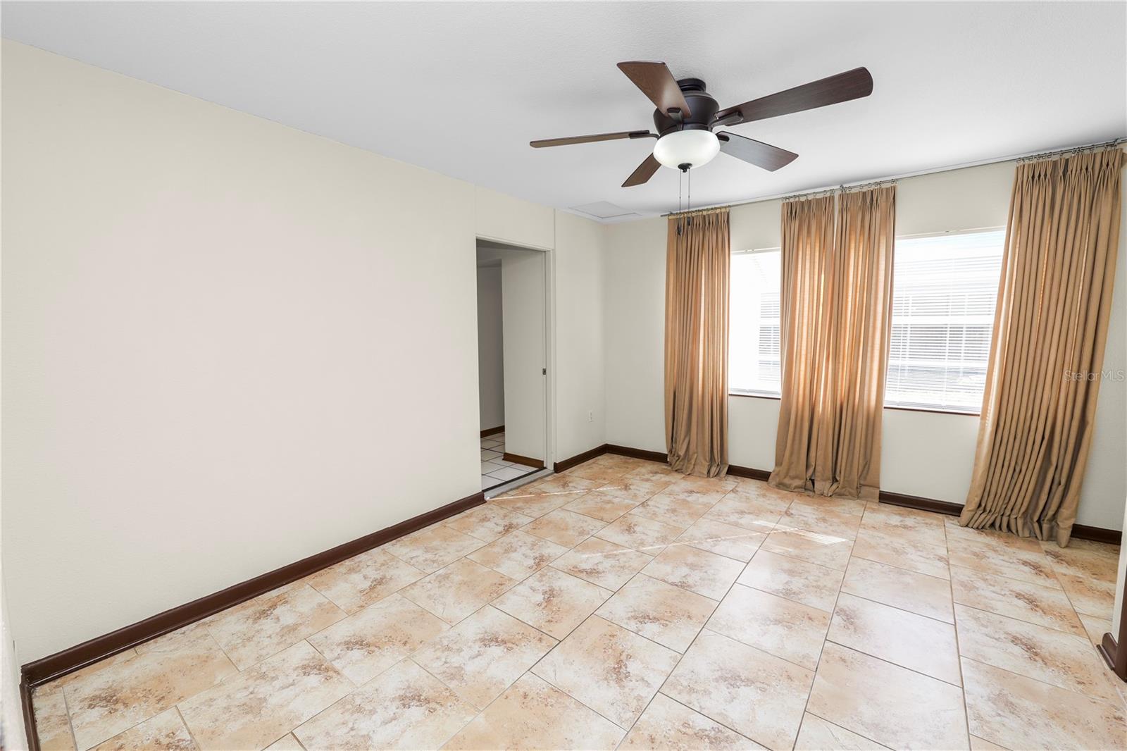 Image 33 of 50 For 3040 Dove Lane