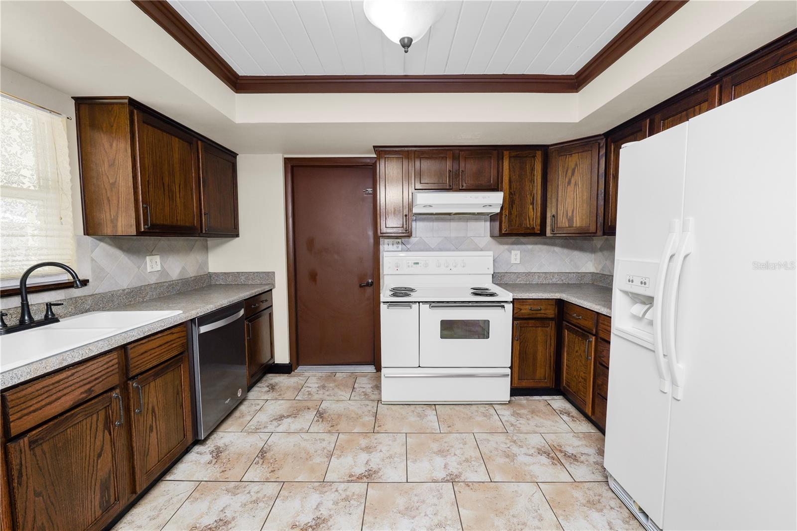 Image 5 of 50 For 3040 Dove Lane