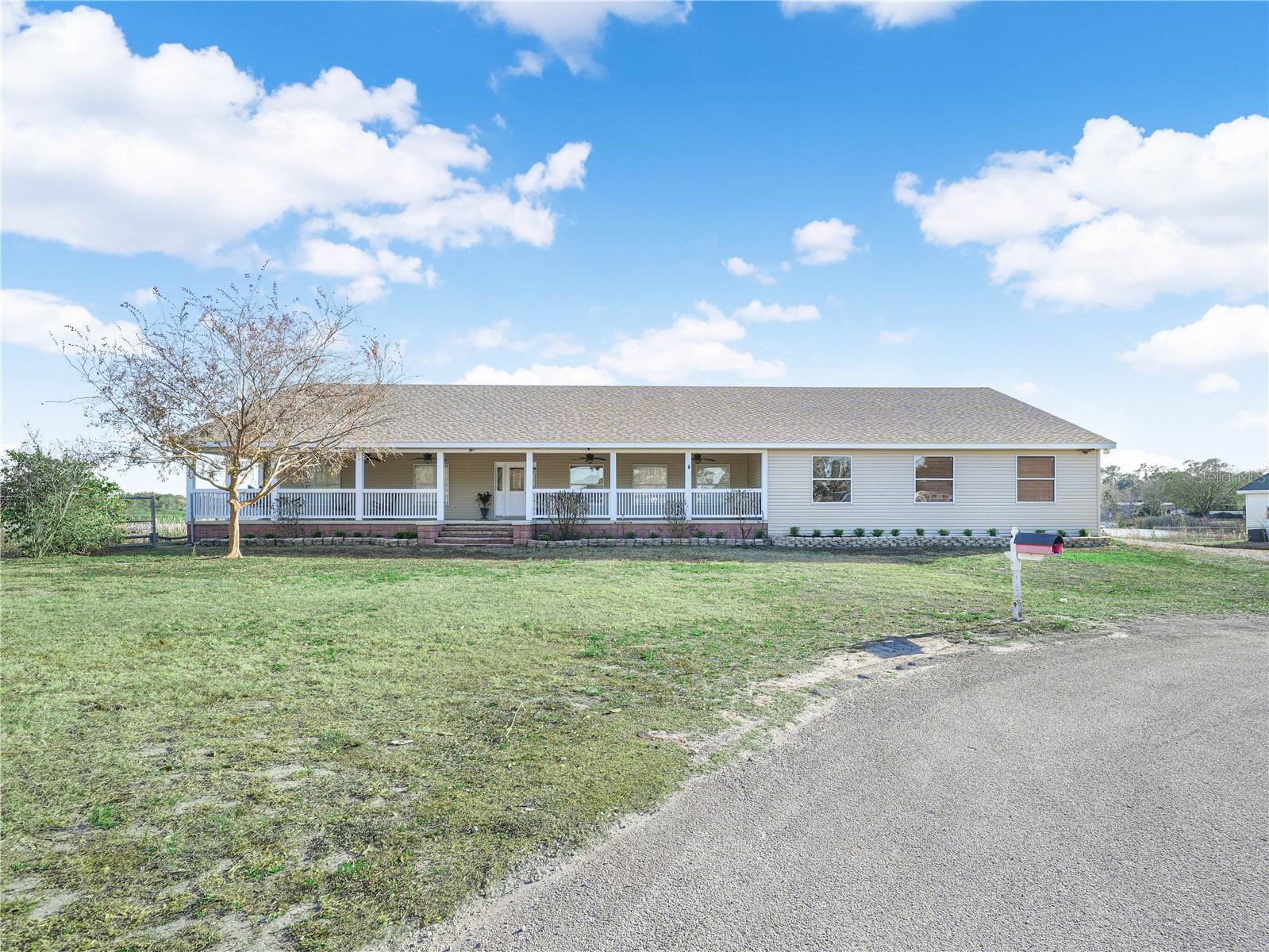 Details for 124 Pangola Drive, WINTER HAVEN, FL 33880