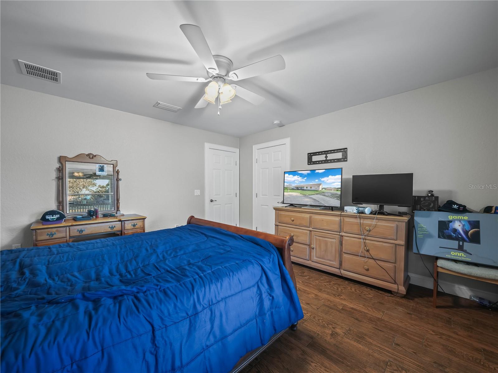 Image 18 of 47 For 124 Pangola Drive