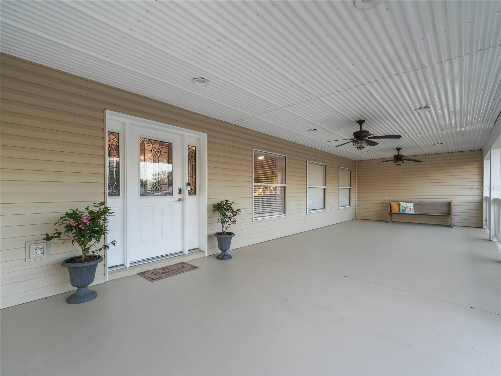 Image 4 of 47 For 124 Pangola Drive