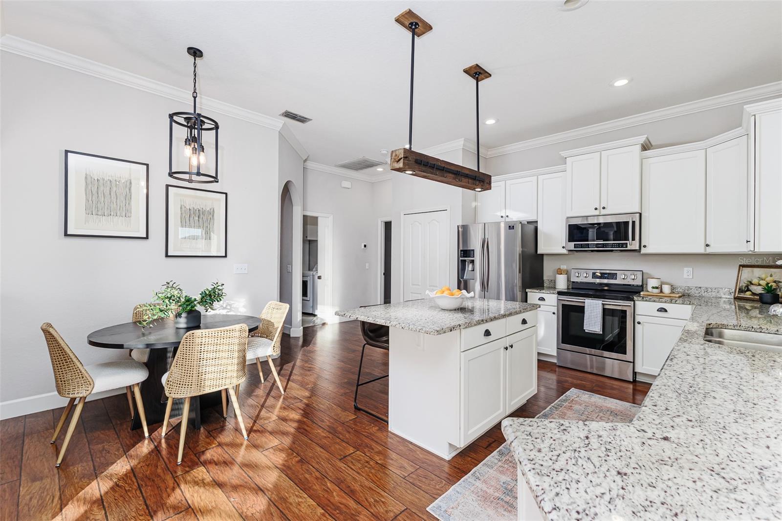 Image 9 of 47 For 1455 Silver Leaf Drive