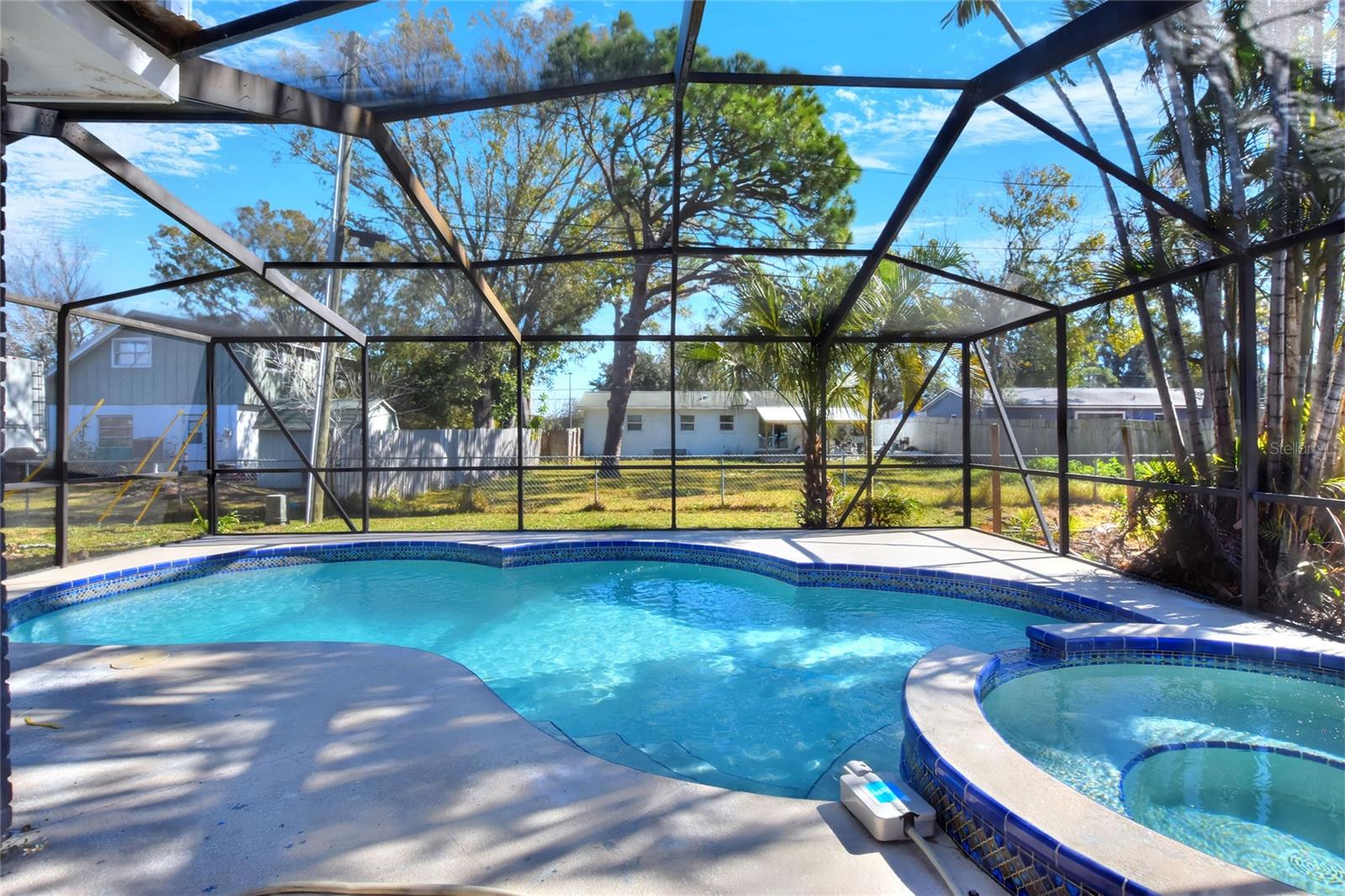 Image 48 of 66 For 400 Patica Road Ne