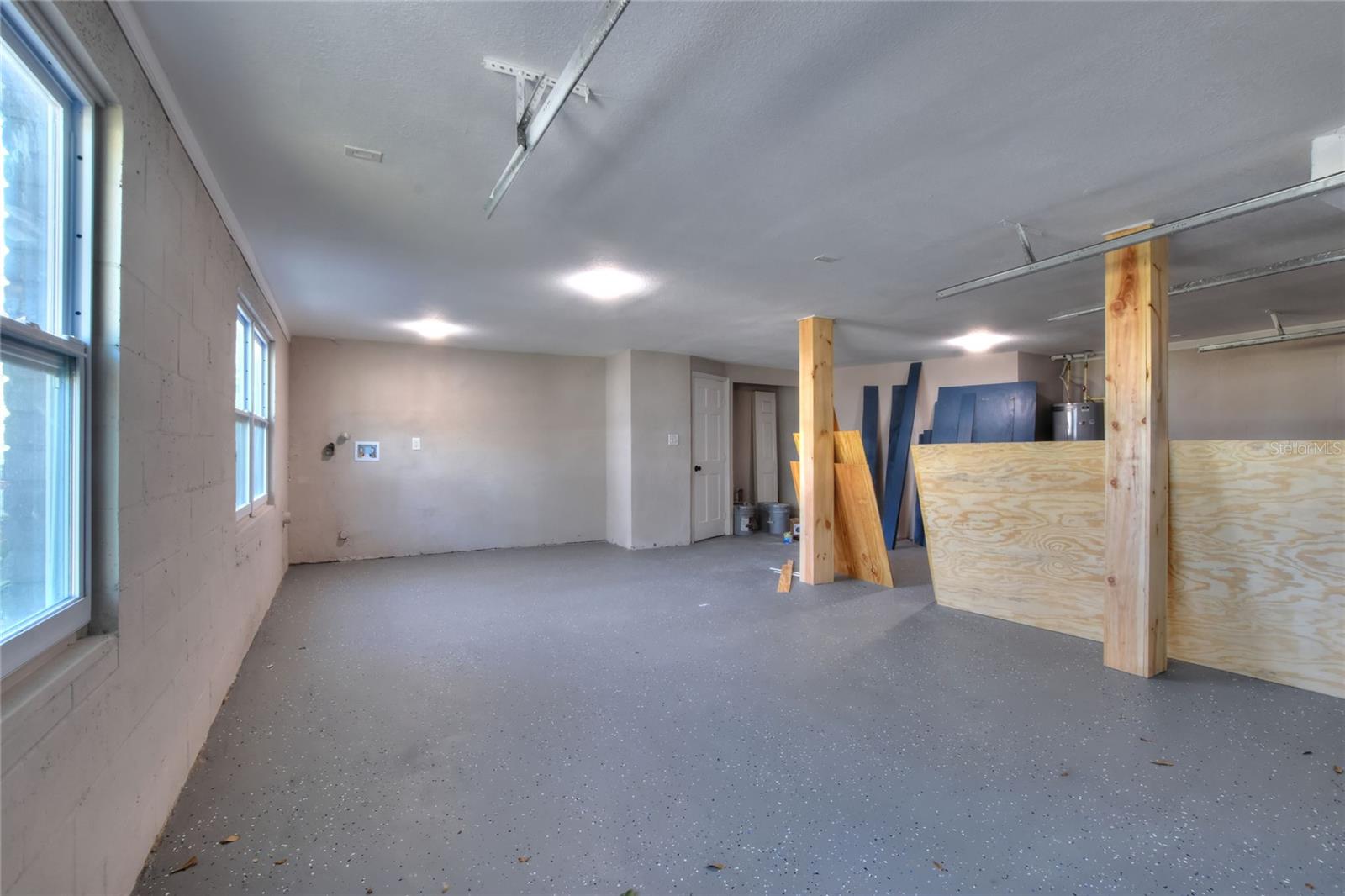 Image 55 of 66 For 400 Patica Road Ne