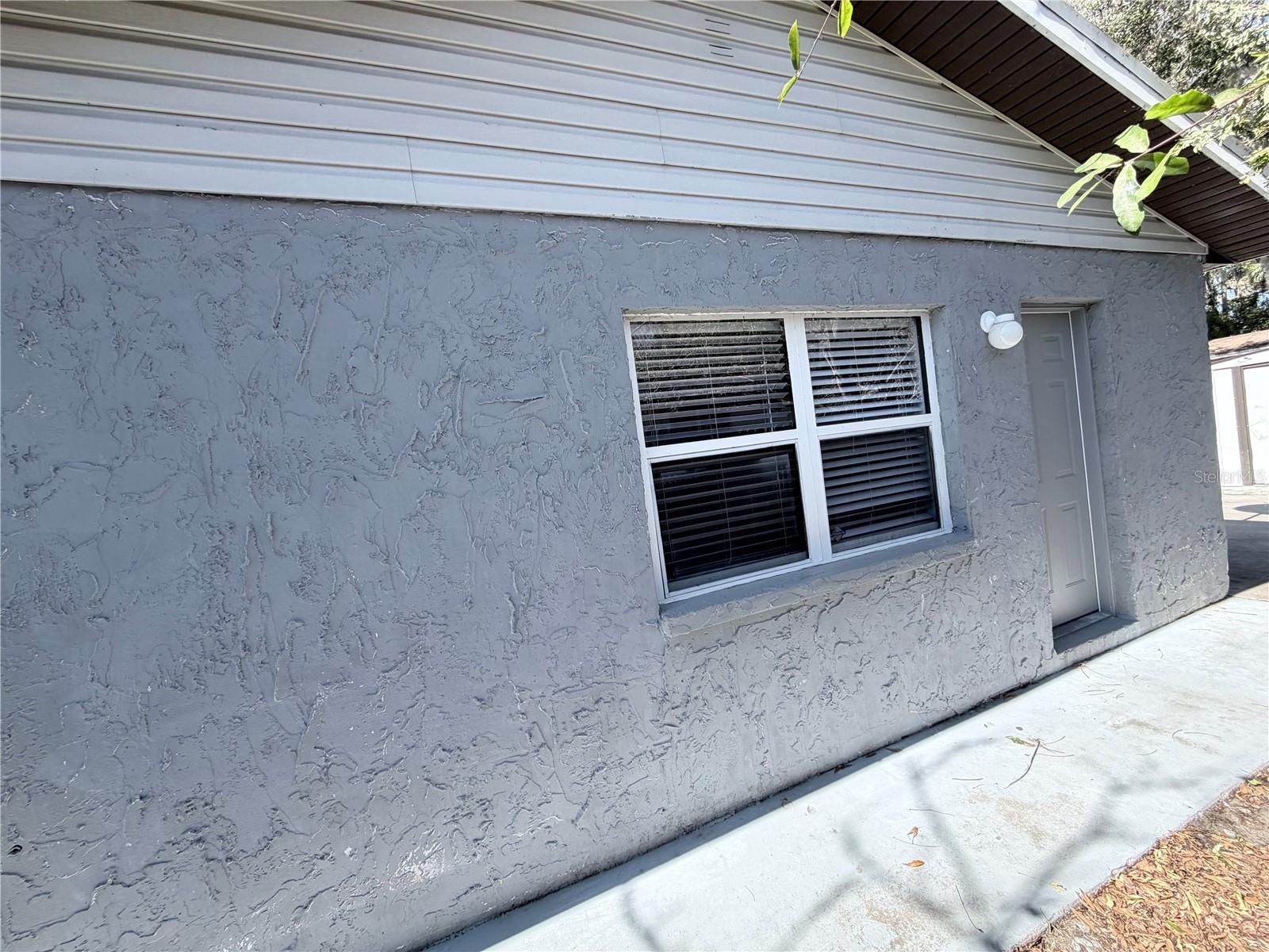 Image 2 of 15 For 2240 Jungle Street