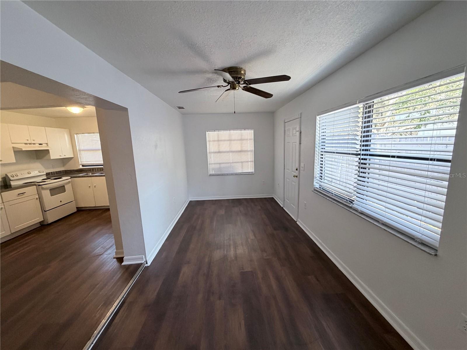 Image 5 of 15 For 2240 Jungle Street