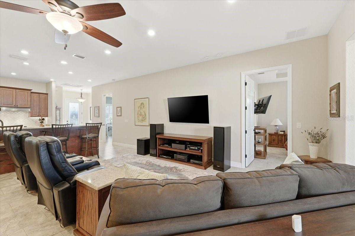 Image 15 of 48 For 719 Teaberry Trail