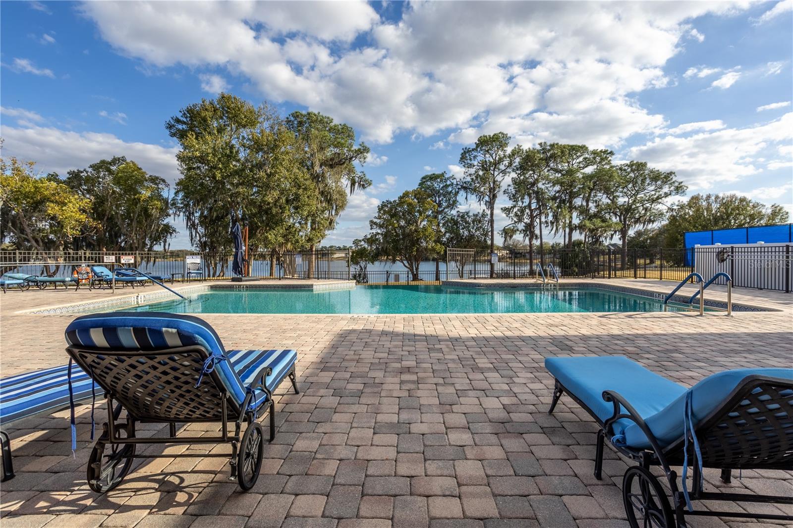 Image 57 of 66 For 1075 Motorcoach Drive