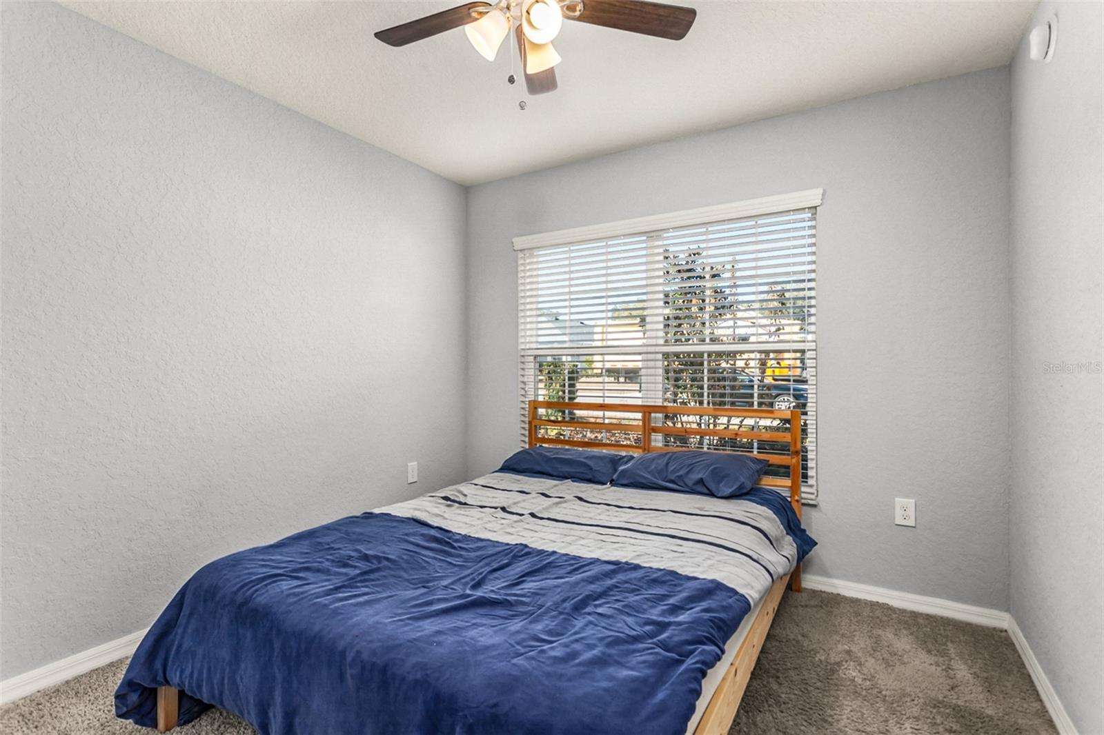 Image 16 of 26 For 859 Orleans Drive