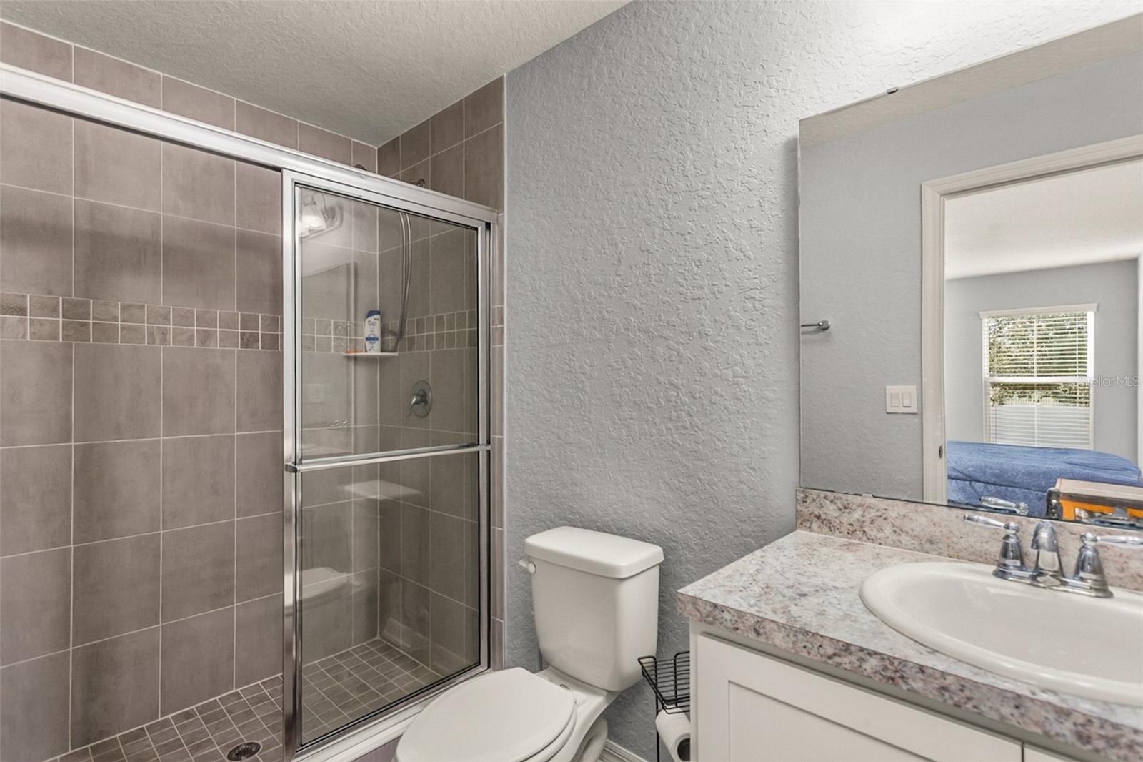 Image 20 of 26 For 859 Orleans Drive