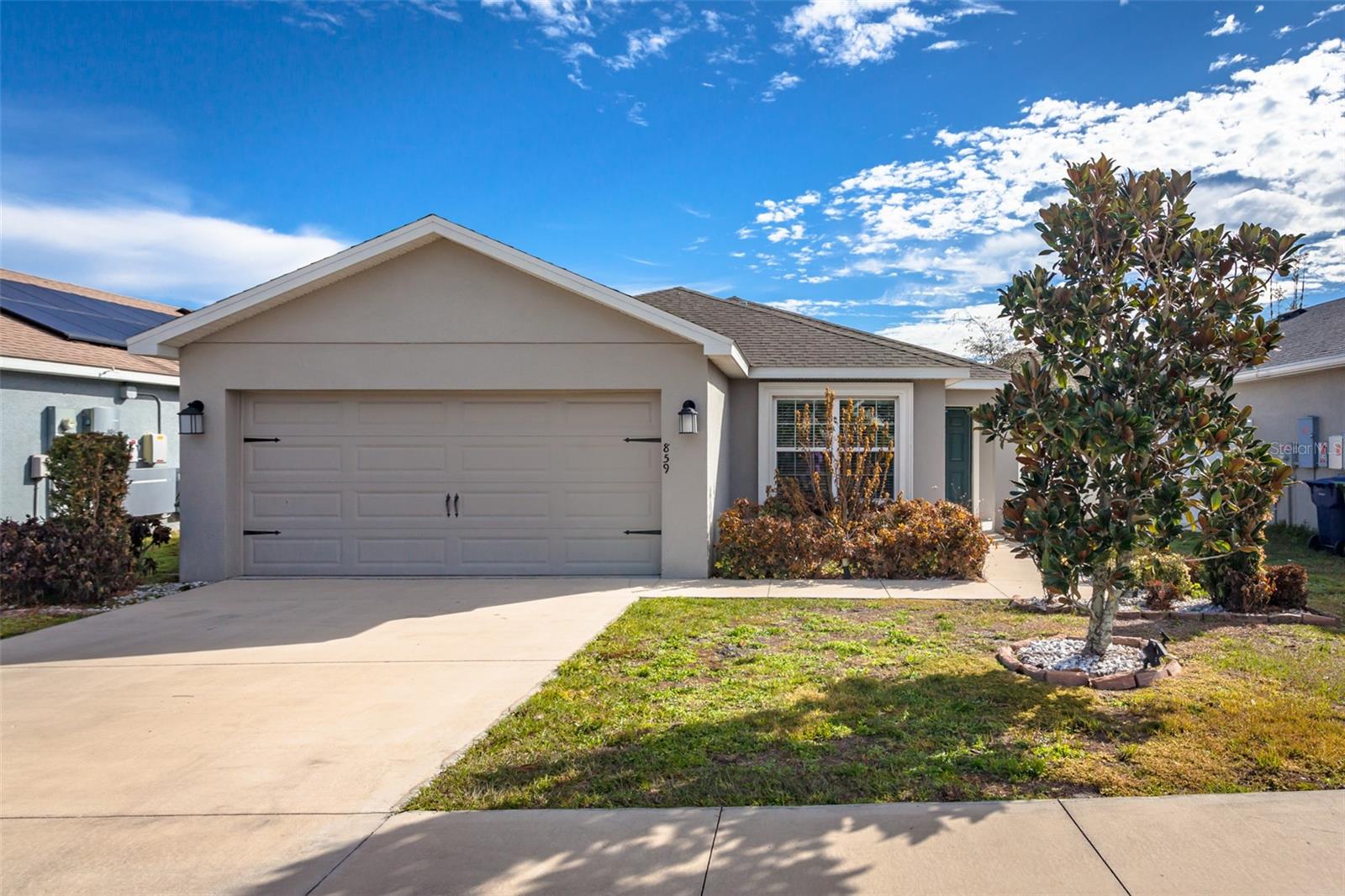 Image 4 of 26 For 859 Orleans Drive