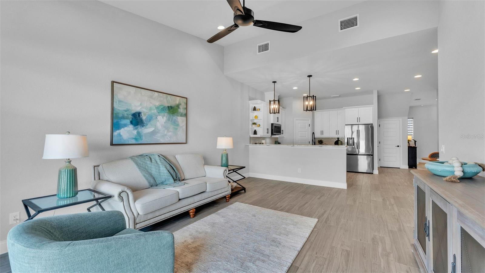 Image 18 of 46 For 1178 Windjammer Drive