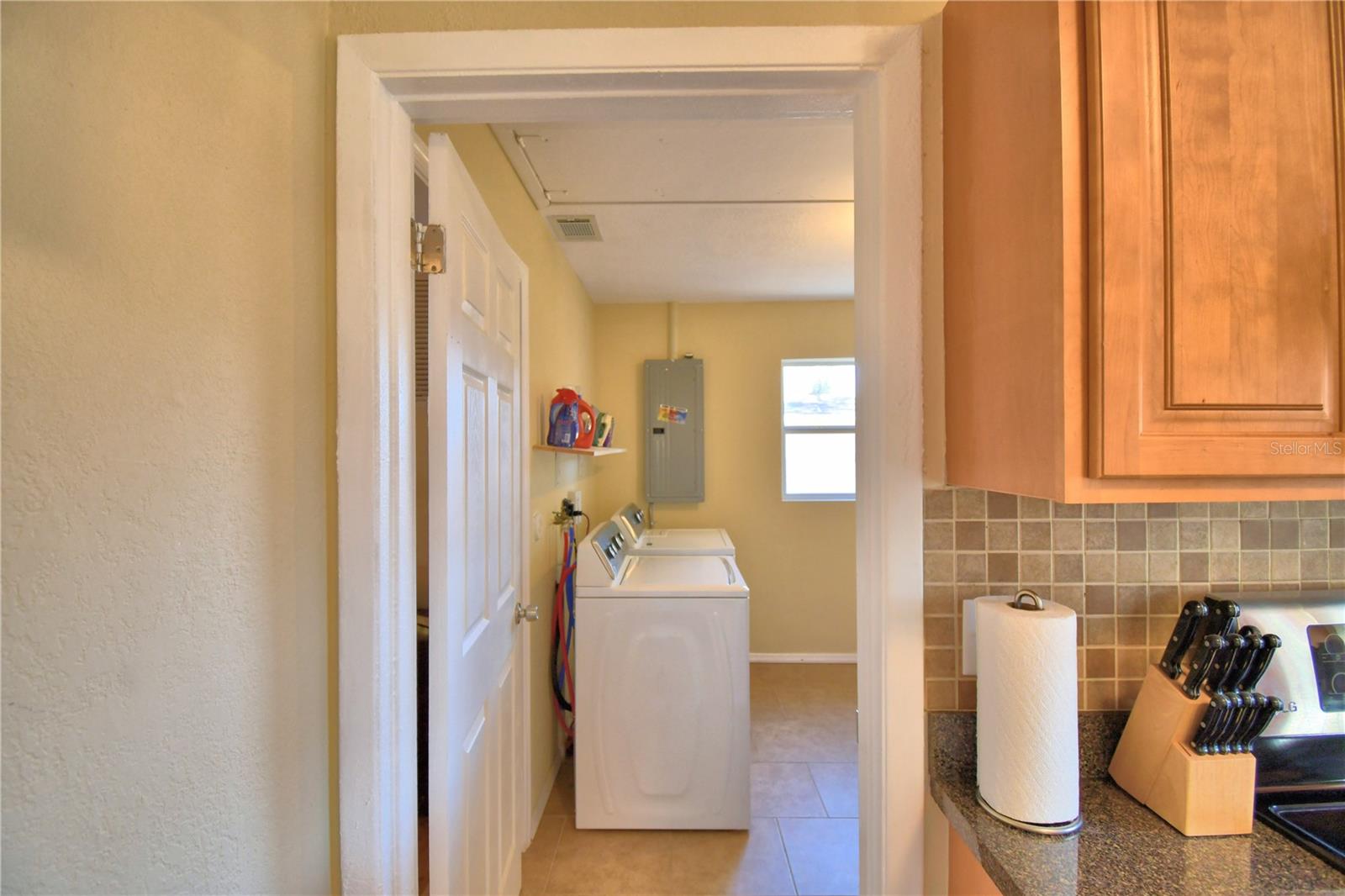 Image 24 of 61 For 2410 Central Avenue