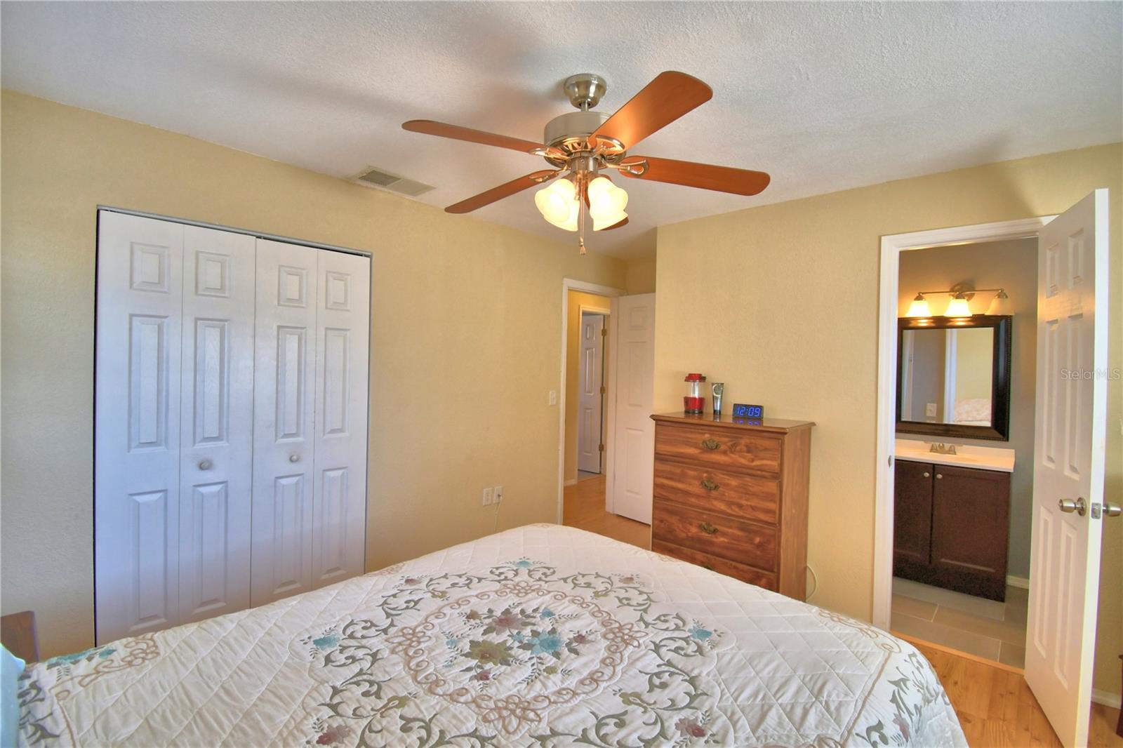 Image 30 of 61 For 2410 Central Avenue