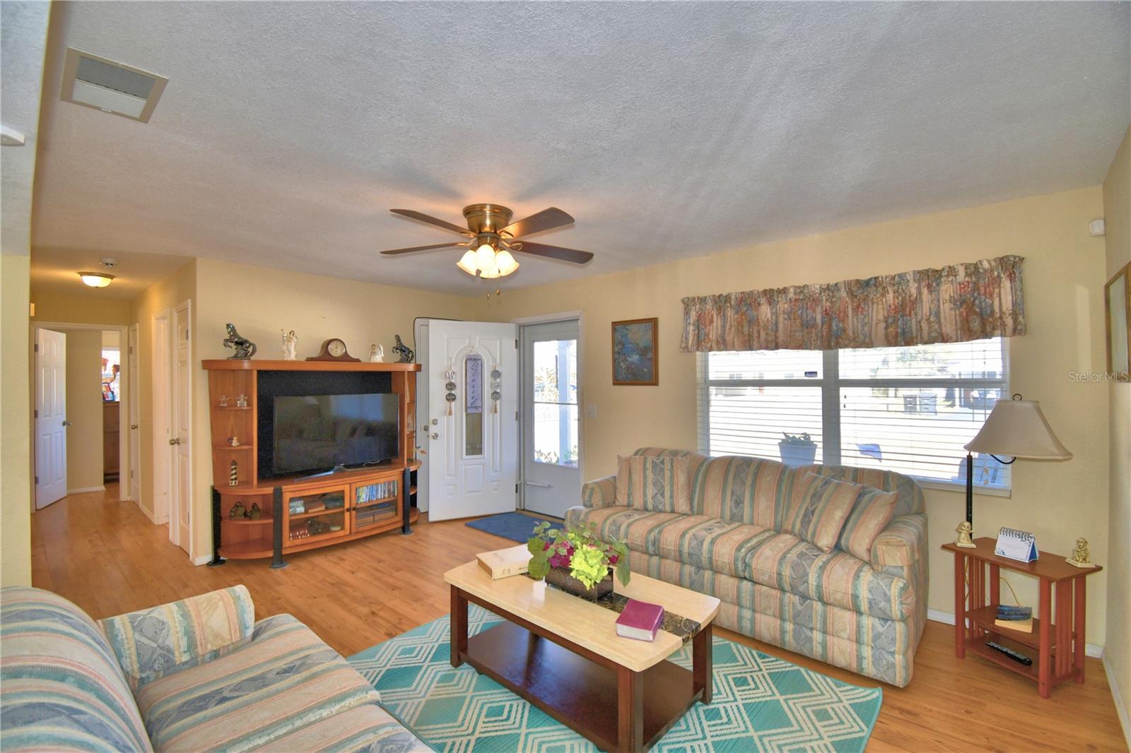 Image 6 of 61 For 2410 Central Avenue