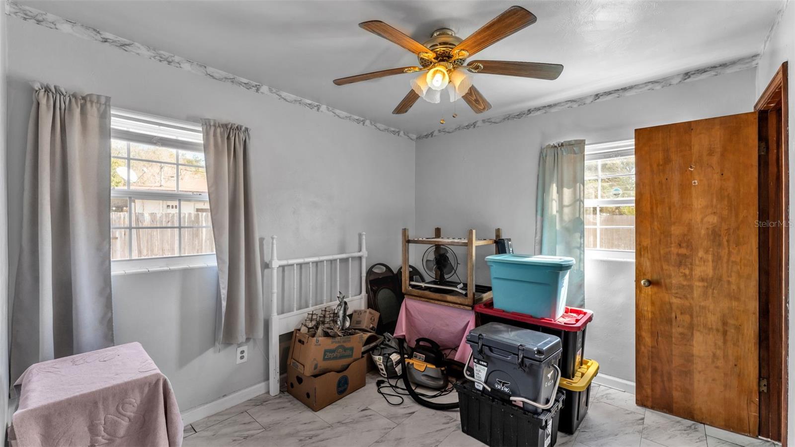 Image 16 of 39 For 2802 Canal Drive N