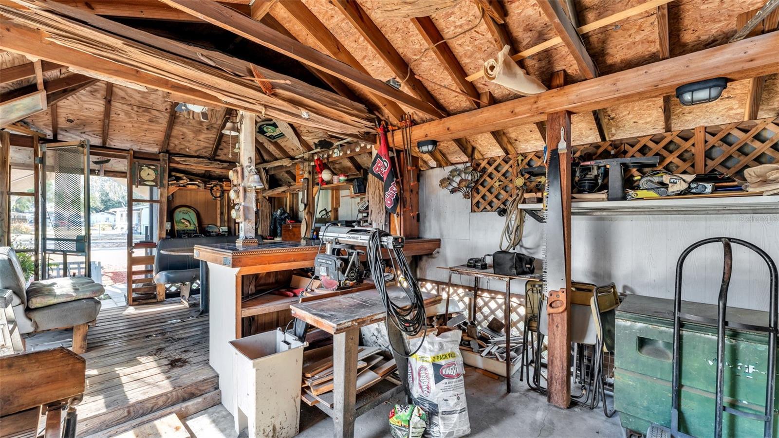 Image 32 of 39 For 2802 Canal Drive N