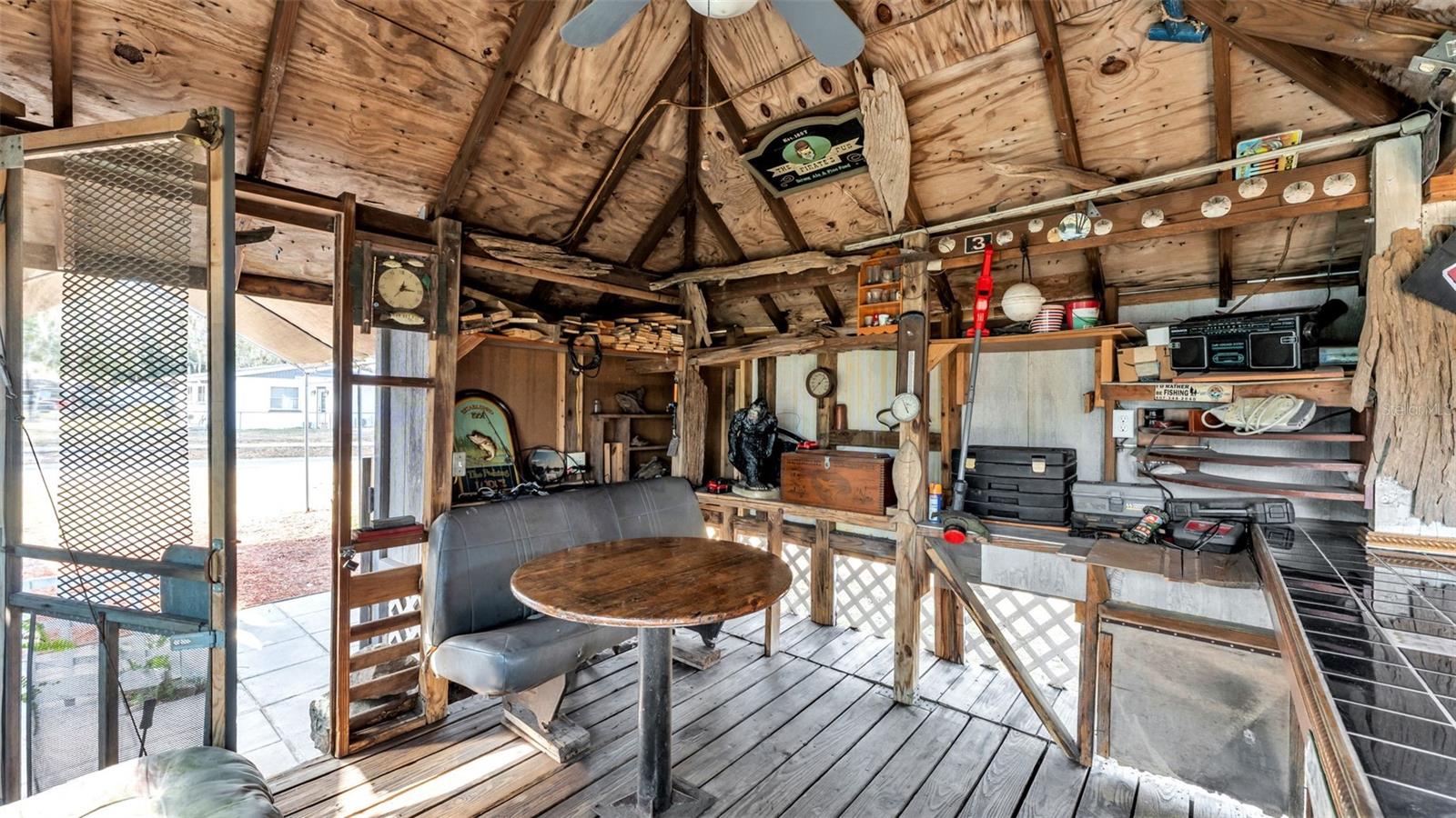 Image 33 of 39 For 2802 Canal Drive N