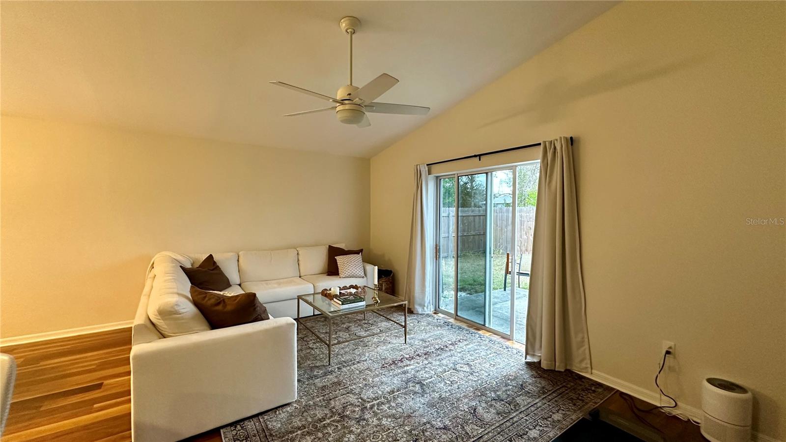 Image 11 of 21 For 906 5th Street