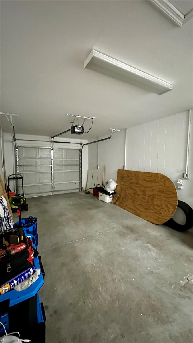 Image 17 of 21 For 906 5th Street