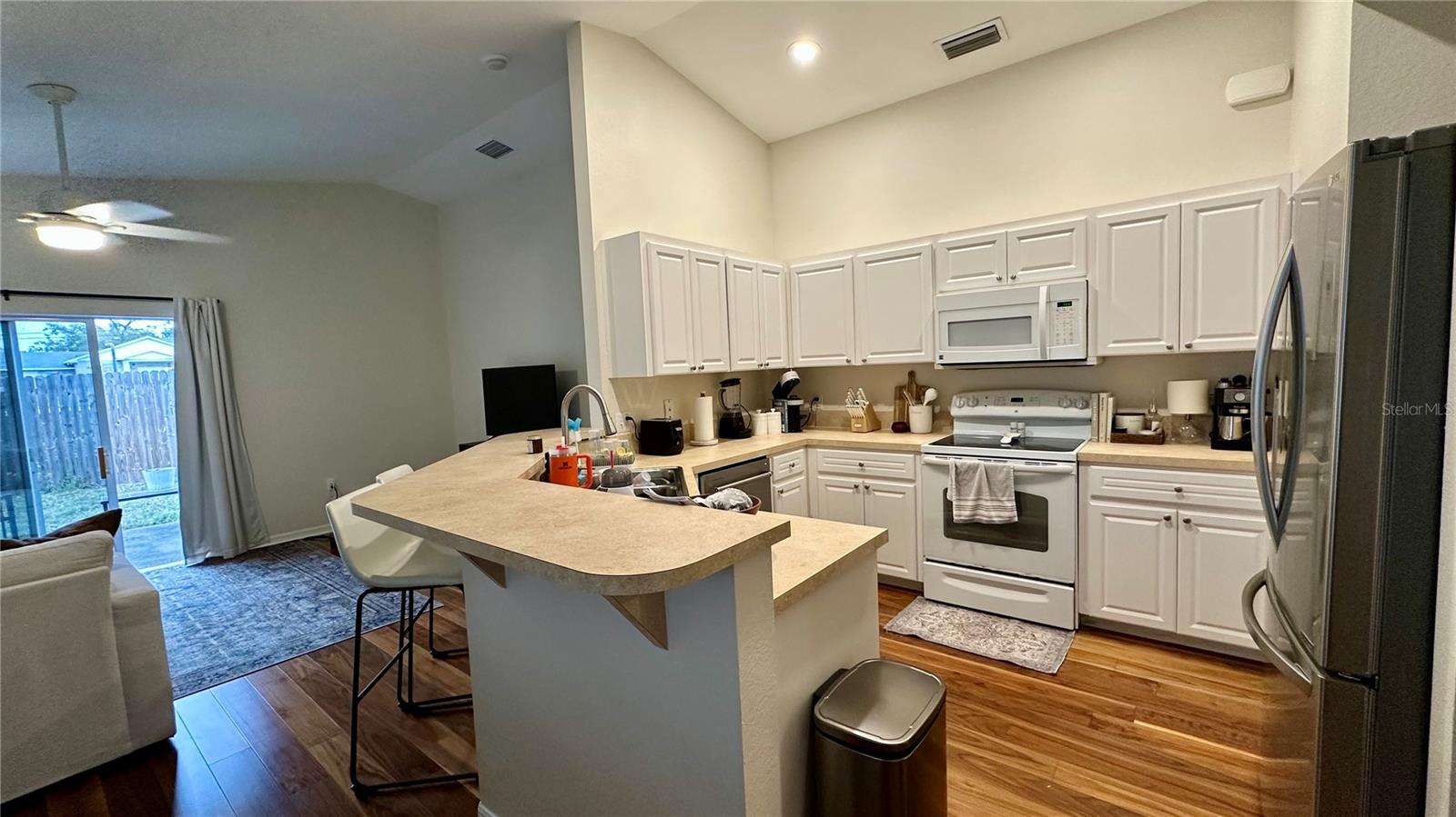 Image 9 of 21 For 906 5th Street