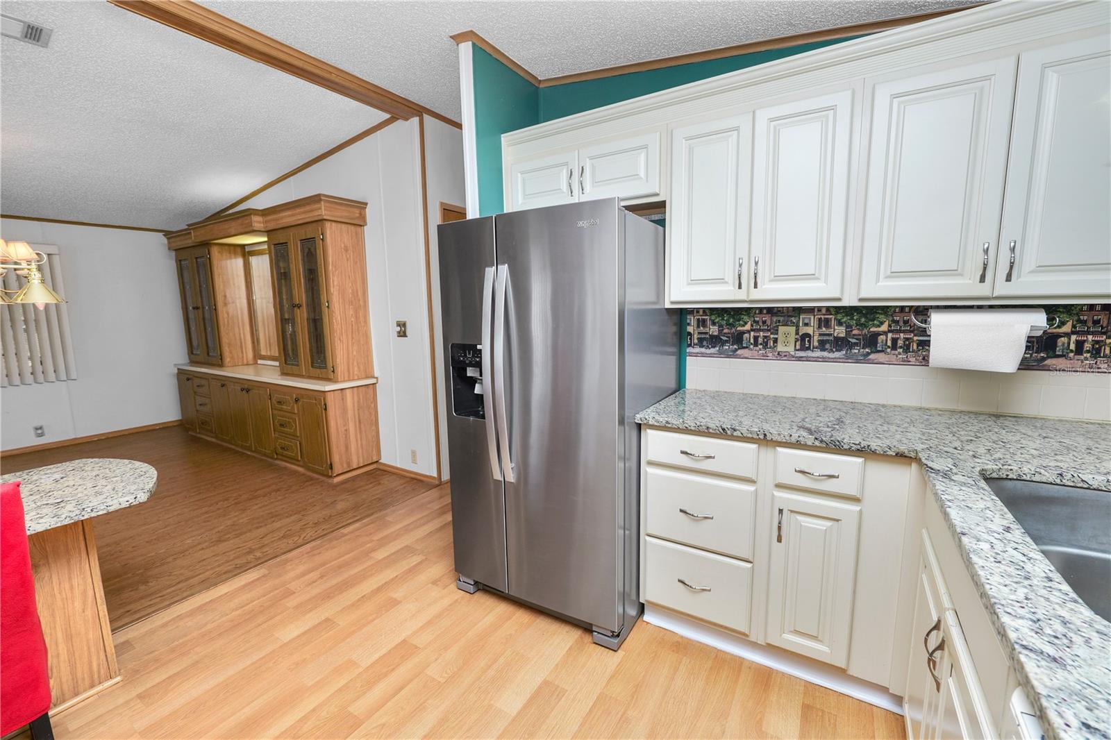 Image 18 of 47 For 1706 Fox Hill Drive