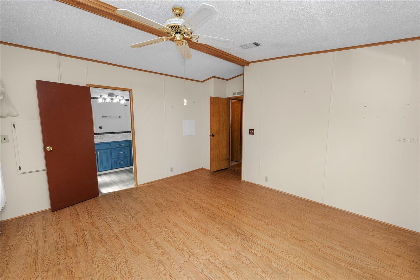 Image 24 of 47 For 1706 Fox Hill Drive