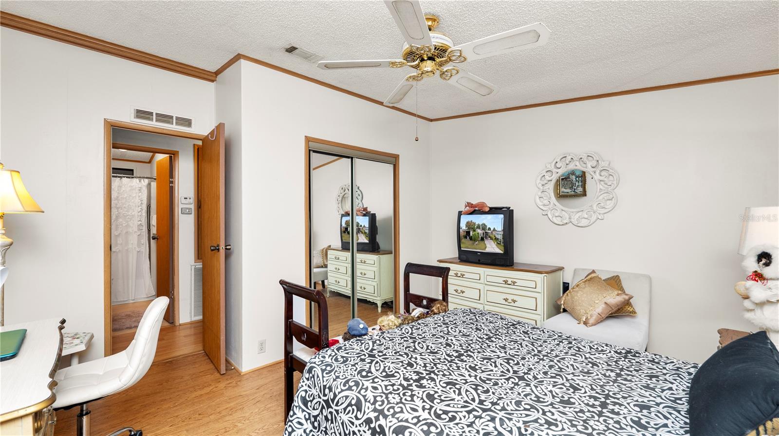 Image 31 of 47 For 1706 Fox Hill Drive