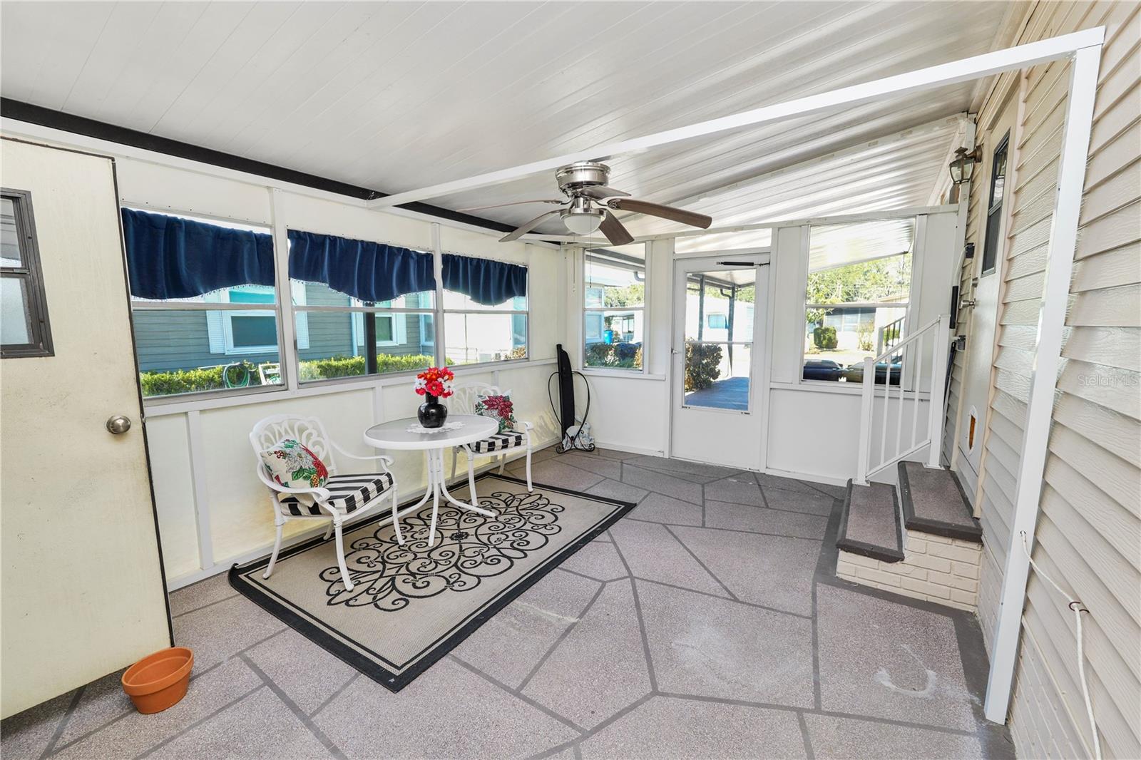 Image 39 of 47 For 1706 Fox Hill Drive