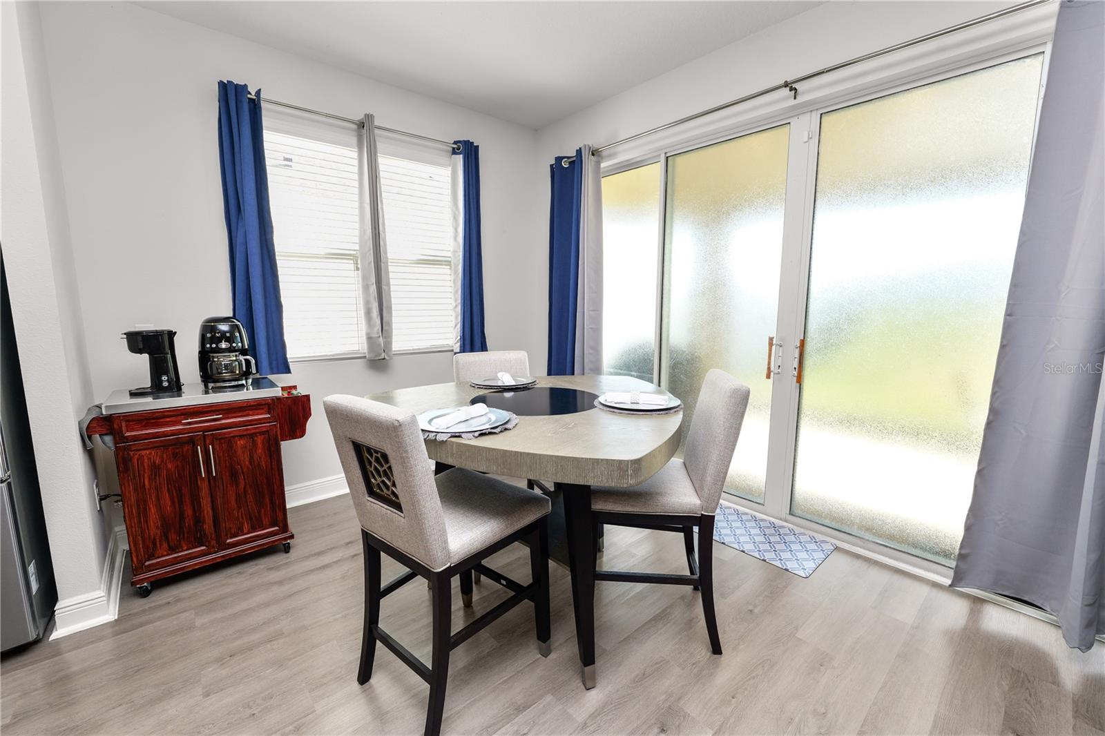 Image 14 of 64 For 280 Lake Smart Circle