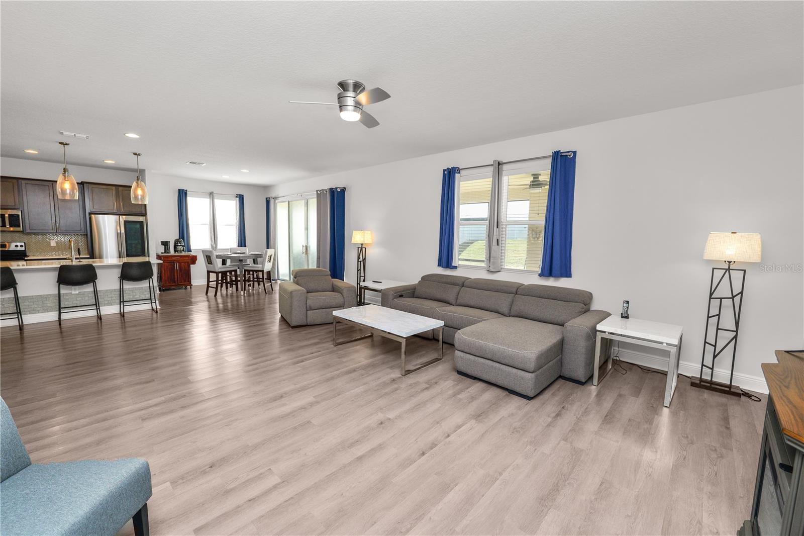 Image 20 of 64 For 280 Lake Smart Circle