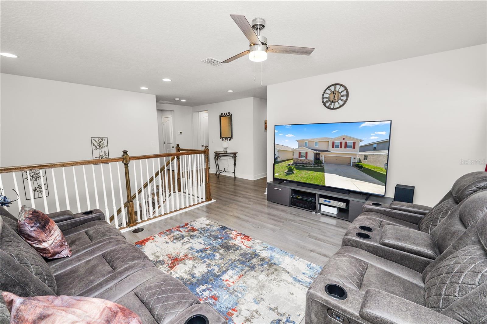 Image 28 of 64 For 280 Lake Smart Circle