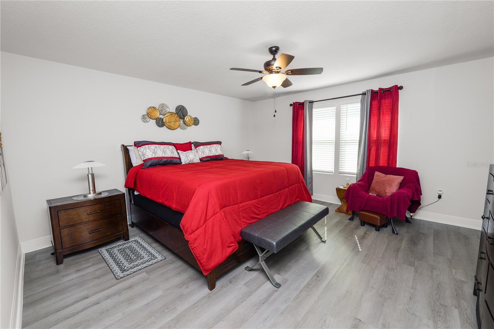 Image 32 of 64 For 280 Lake Smart Circle