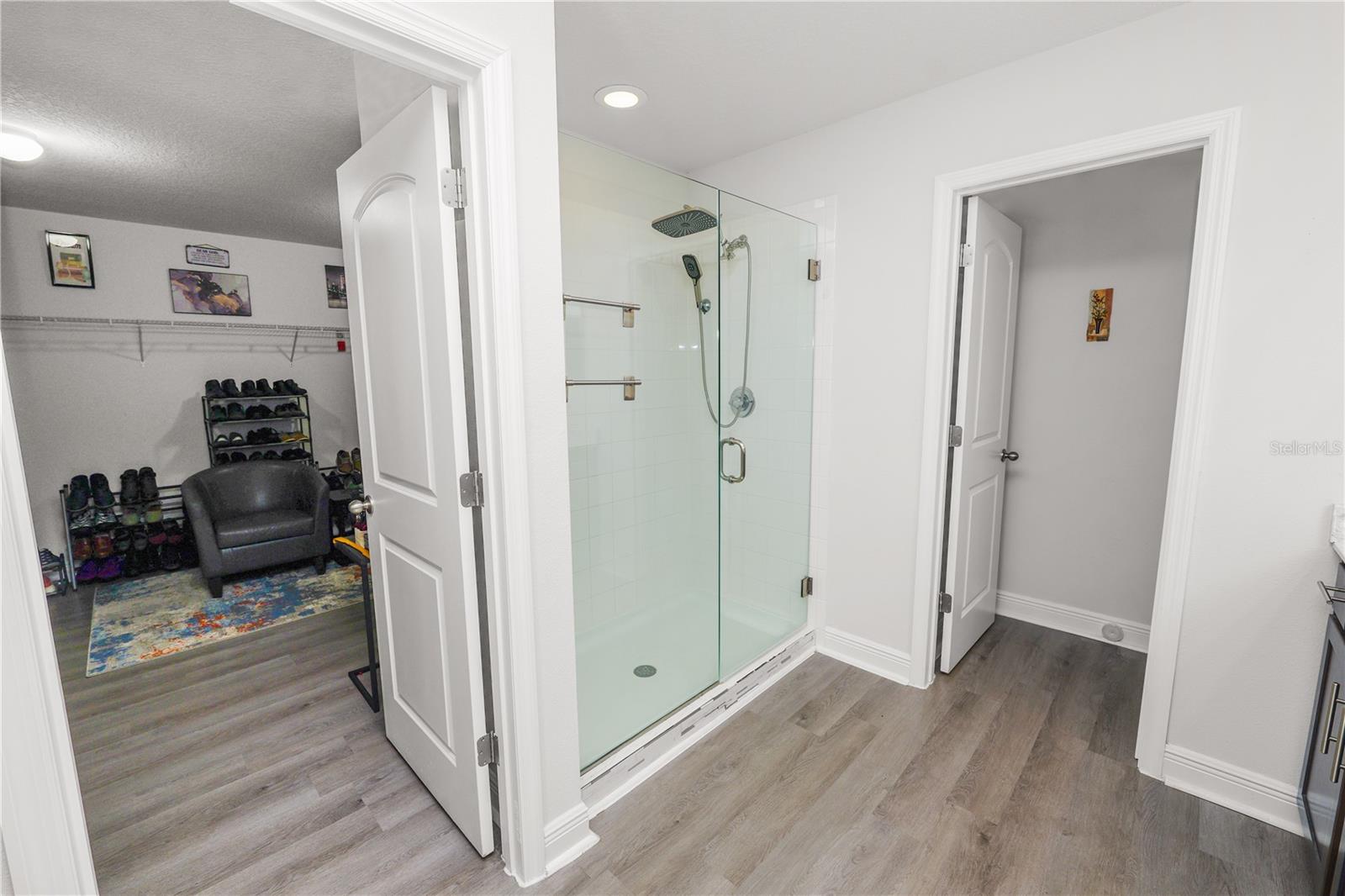 Image 35 of 64 For 280 Lake Smart Circle