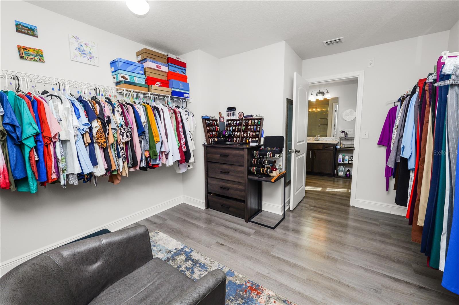 Image 38 of 64 For 280 Lake Smart Circle