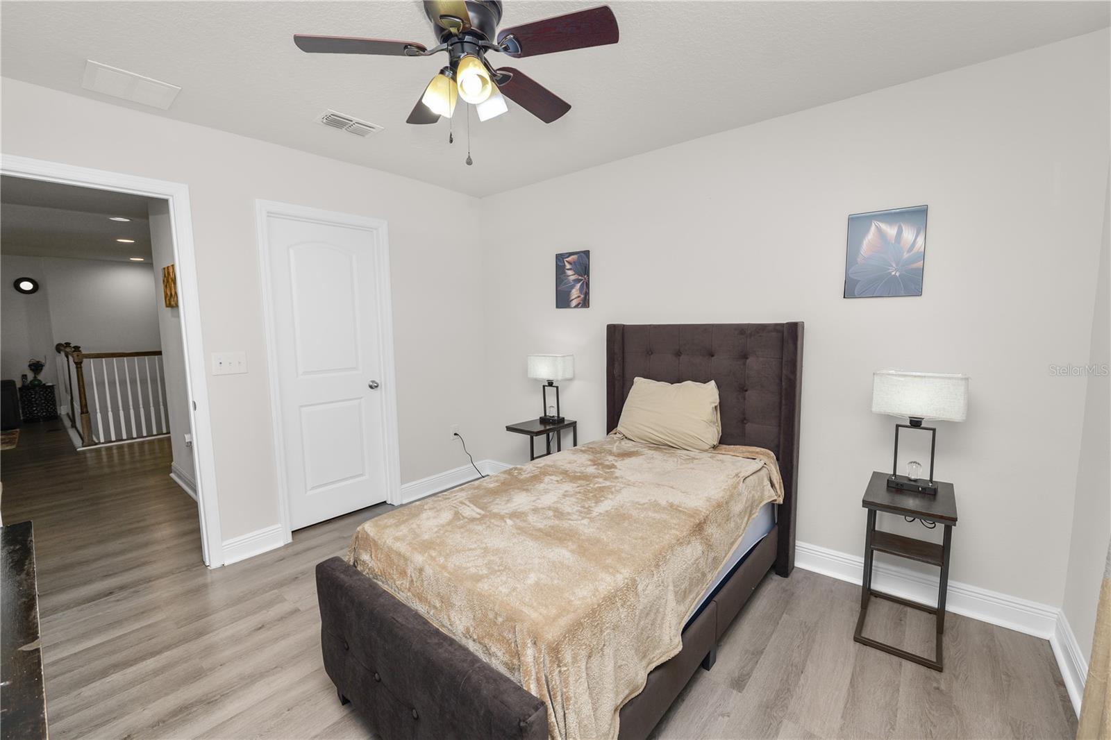 Image 39 of 64 For 280 Lake Smart Circle