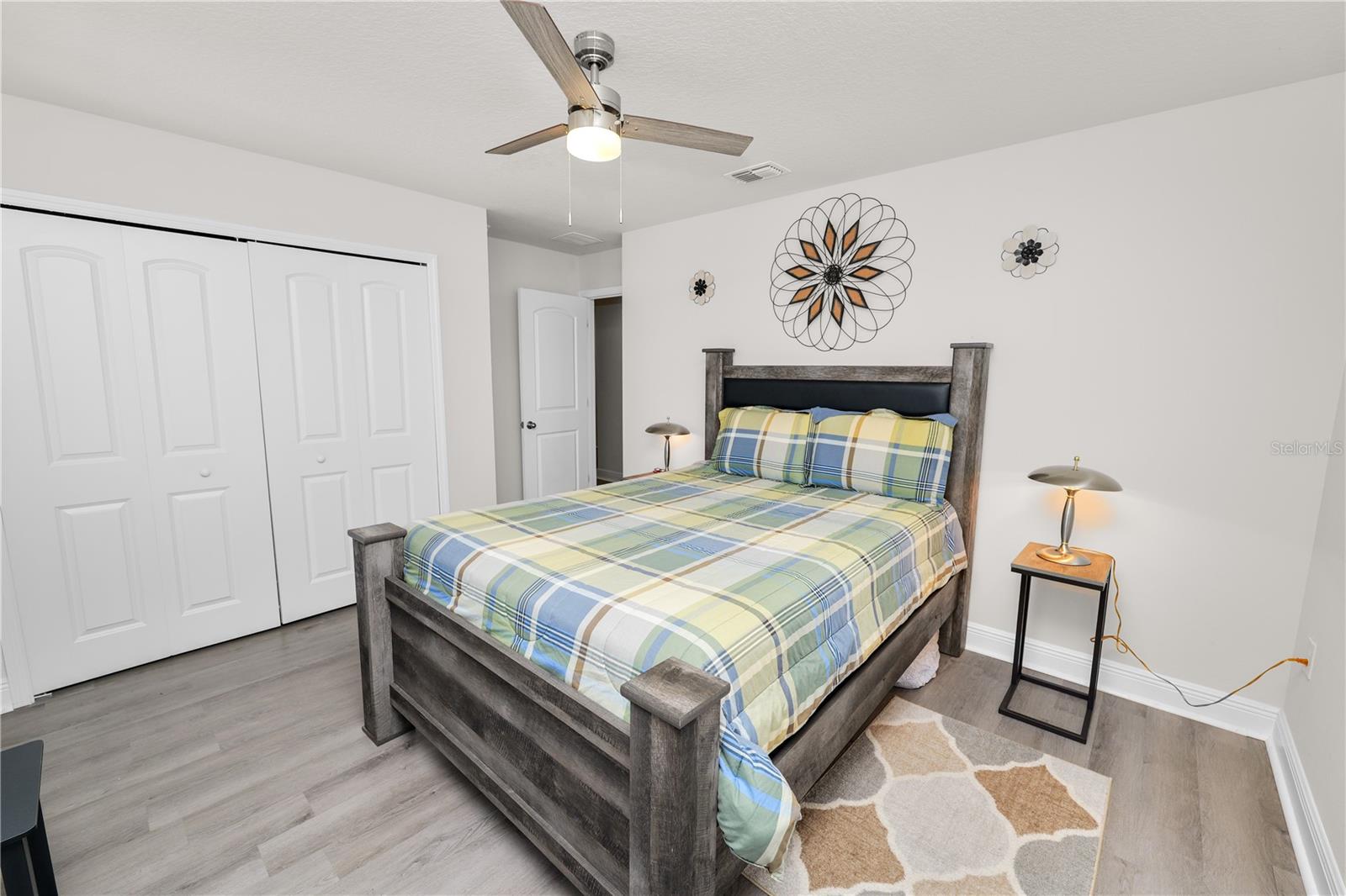 Image 42 of 64 For 280 Lake Smart Circle